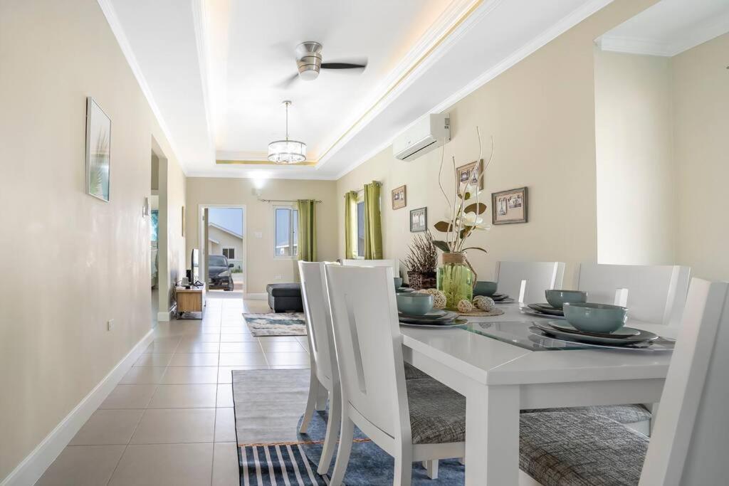 Jamaica Reggae Villa Lucea Ngoại thất bức ảnh