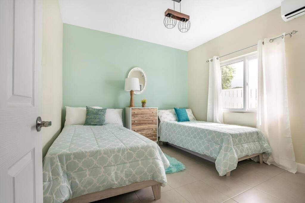 Jamaica Reggae Villa Lucea Ngoại thất bức ảnh
