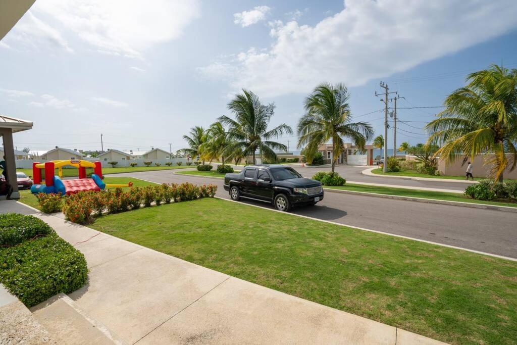 Jamaica Reggae Villa Lucea Ngoại thất bức ảnh